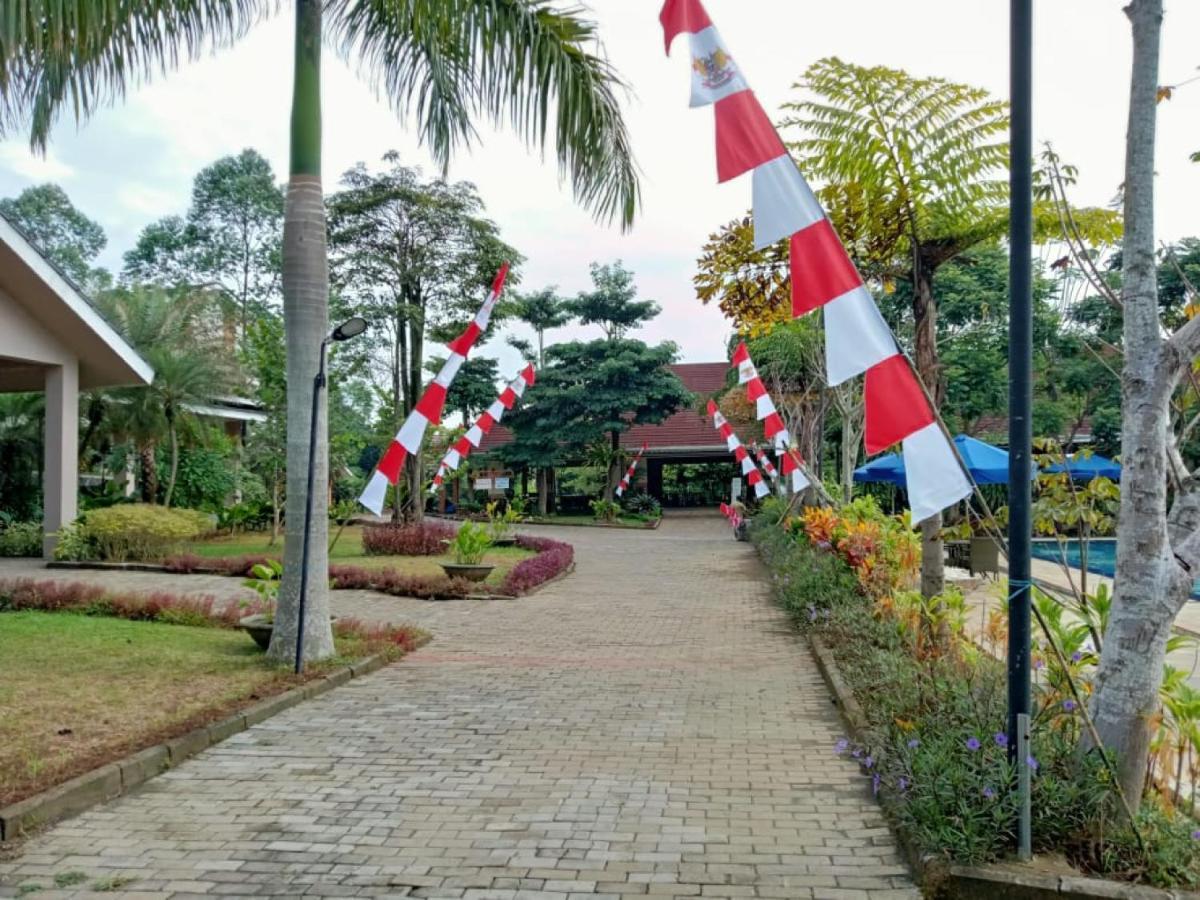 Taman Bukit Palem Resort Богор Екстер'єр фото